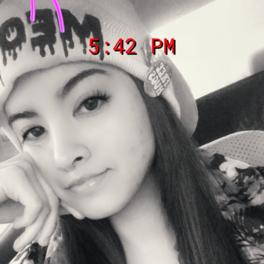 Meet your Posher, Samantha